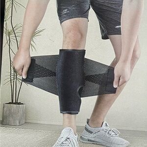 Calf Brace Compression Sleeve for Torn Calf Muscle fit Men & Women Size L